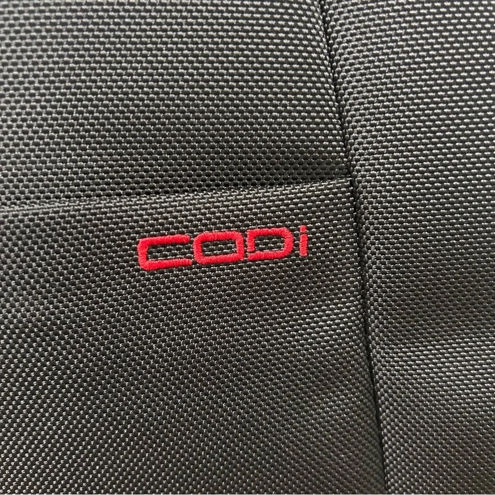 CODi Mobile Lite Wheeled Case - 15.4”